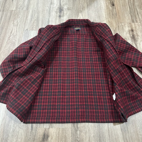Vintage Woolrich Womens Red Plaid Full Zip Jacket Wool Blend Size XL - Picture 8 of 9